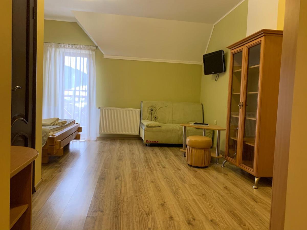 Hotel Kalyna Worochta Zewnętrze zdjęcie